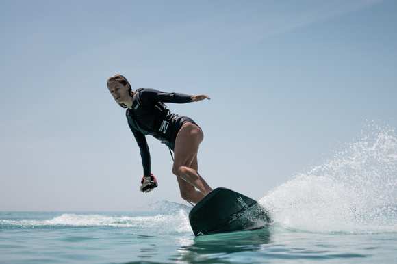 Awake RÄVIK S lifestyle